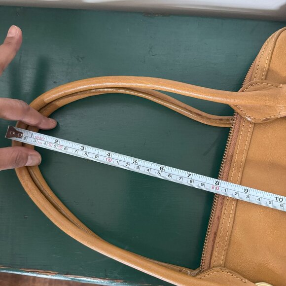 Beautiful Mustard Leather Handbag - Picture 14 of 14